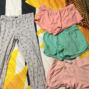 selling a 4 pack pajama shorts/pants